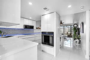 8881 Sunrise Lakes Blvd APT 206, Sunrise, FL 33322, - MLS#A12023516