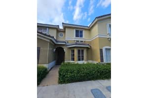 8960 W Flagler St APT 3, Miami, FL 33174, - MLS#A12023583