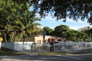 13875 NE 16th Ct, North Miami, FL 33181, - MLS#A12023716