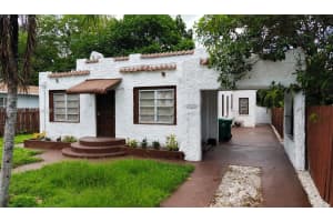 1727 NW 50th St, Miami, FL 33142, - MLS#A12023728