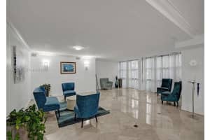800 Parkview Dr APT 430, Hallandale Beach, FL 33009, - MLS#A12023736