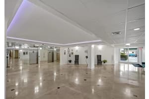800 Parkview Dr APT 430, Hallandale Beach, FL 33009, - MLS#A12023736