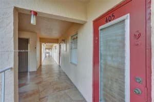 1030 Country Club Dr APT 405, Margate, FL 33063, - MLS#A12023785