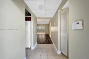 1030 Country Club Dr APT 405, Margate, FL 33063, - MLS#A12023785