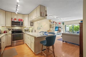 21300 San Simeon Way APT N5, Miami, FL 33179, - MLS#A12023894