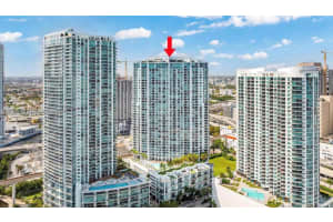 The Ivy, 90 SW 3rd St APT 1811, Miami, FL 33130, - MLS#A12024000