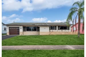 11901 NW 23rd St, Pembroke Pines, FL 33026, - MLS#A12024071