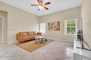 885 Tanglewood Cir, Weston, FL 33327, - MLS#A12024094