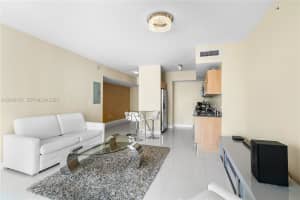 350 S Miami Ave APT 2515, Miami, FL 33130, - MLS#A12024165