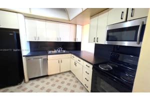 1301 NE Miami Gardens Dr #813w, Miami, FL 33179, Sold 06/08/26