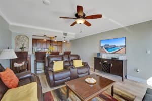 300 Oregon St APT 503, Hollywood, FL 33019, - MLS#A12024381