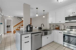 11022 Chandler Dr, Hollywood, FL 33026, - MLS#A12024473