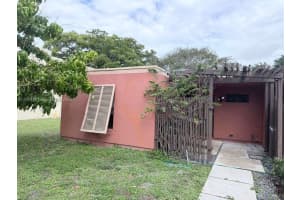 10343 Greenhouse Rd, Pembroke Pines, FL 33026, - MLS#A12024491