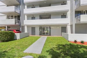 16518 NE 26th Ave APT 405, North Miami Beach, FL 33160, - MLS#A12024531
