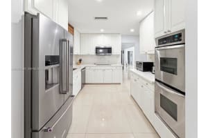 8695 SW 110th St, Miami, FL 33156, - MLS#A12024580