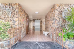 500 NE 12th Ave APT 407, Hallandale Beach, FL 33009, - MLS#A12024627
