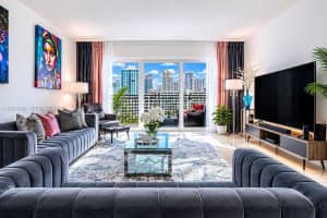 300 Bayview Dr APT 807, Sunny Isles Beach, FL 33160, - MLS#A12024682