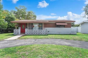 2321 Gulfstream Dr, Miramar