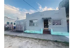 1176 Nw 32nd Street, Miami, Fl 33127, Miami