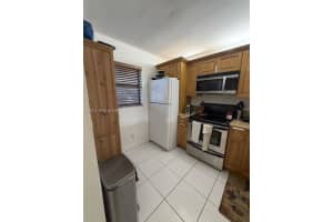 15718 E Waterside Cir APT 102, Sunrise, FL 33326, - MLS#A12024742