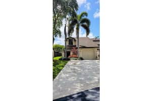 10194 SW 137th Ct, Miami, FL 33186, - MLS#A12024855