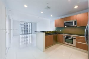 Avenue on Brickell, 1060 Brickell Ave APT 1715, Miami, FL 33131, - MLS#A12024956