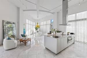 2001 Meridian Ave APT 101, Miami Beach, FL 33139, - MLS#A12025050