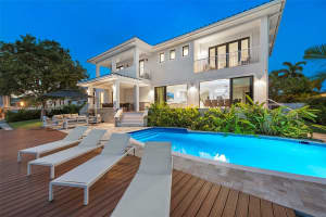 850 Washington St, Hollywood, FL 33019, - MLS#A12025077