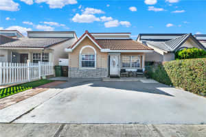 7462 W 29th Way, Hialeah, FL 33018, - MLS#A12025114