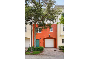 626 SW 1st Dr, Pompano Beach, FL 33060, - MLS#A12025162