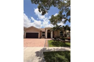 13404 NW 13th St, Pembroke Pines, FL 33028, - MLS#A12025317