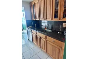 231 174th St APT 1905, Sunny Isles Beach, FL 33160, - MLS#A12025319
