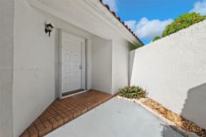 5901 Chester Ln, Davie, FL 33331, Sold 06/18/26