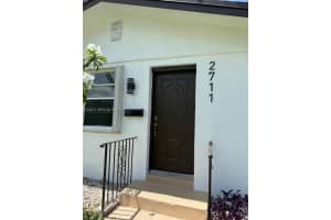 2711 Dewey St, Hollywood, FL 33020, - MLS#A12025374