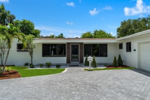 10825 SW 80th Ave, Miami, FL 33156, - MLS#A12025421