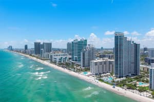 3101 S Ocean Dr APT 2707, Hollywood, FL 33019, - MLS#A12025443