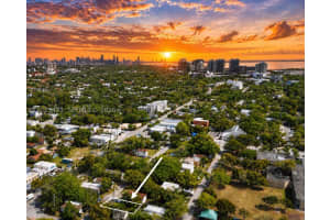3828 Washington Ave Miami, FL 33133 - MLS#A12025451