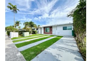 10209 20th Terrace, Miami, FL 33165 - MLS#A12025455