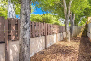 6705 Kingsmoor Way, Hialeah, FL 33014, - MLS#A12025473