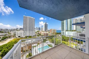 275 18th Street, Miami, FL 33132 - MLS#A12025499