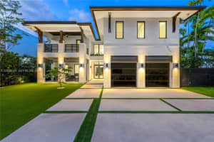 5753 SW 31st St, Miami, FL 33155, - MLS#A12025511