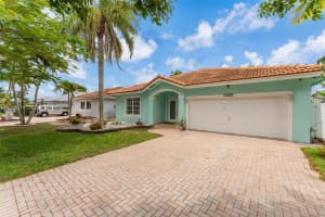10000 159th Avenue, Miami, FL 33196 - MLS#A12025570