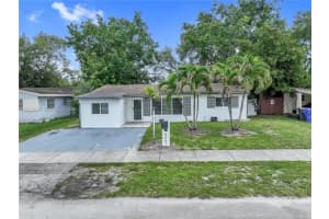 6661 Douglas St, Hollywood, FL 33024, - MLS#A12025608