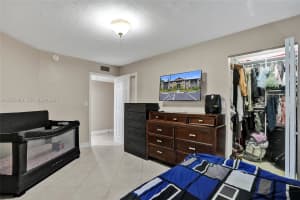 927 NE 199th St Apt 103, Miami, FL 33179, - MLS#A12025609