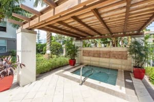 2421 NE 65th St APT 408, Fort Lauderdale, FL 33308, - MLS#A12025730
