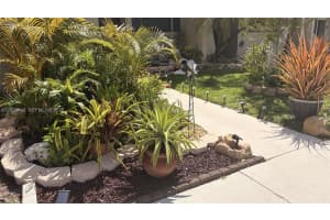 8982 Palm Tree Ln #8982, Pembroke Pines, FL 33024, - MLS#A12025742