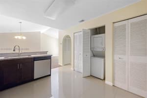 10161 W Sunrise Blvd APT 304, Plantation, FL 33322, - MLS#A12025821
