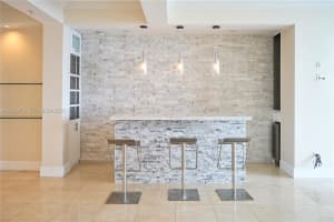 848 Brickell Key Dr APT 306, Miami, FL 33131, - MLS#A12025973