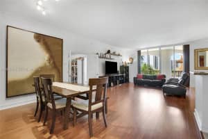 3001 NE 185th St APT 610, Aventura, FL 33180, - MLS#A12026043