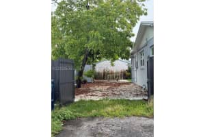 MLS# A12026065, Miami, Florida 33157